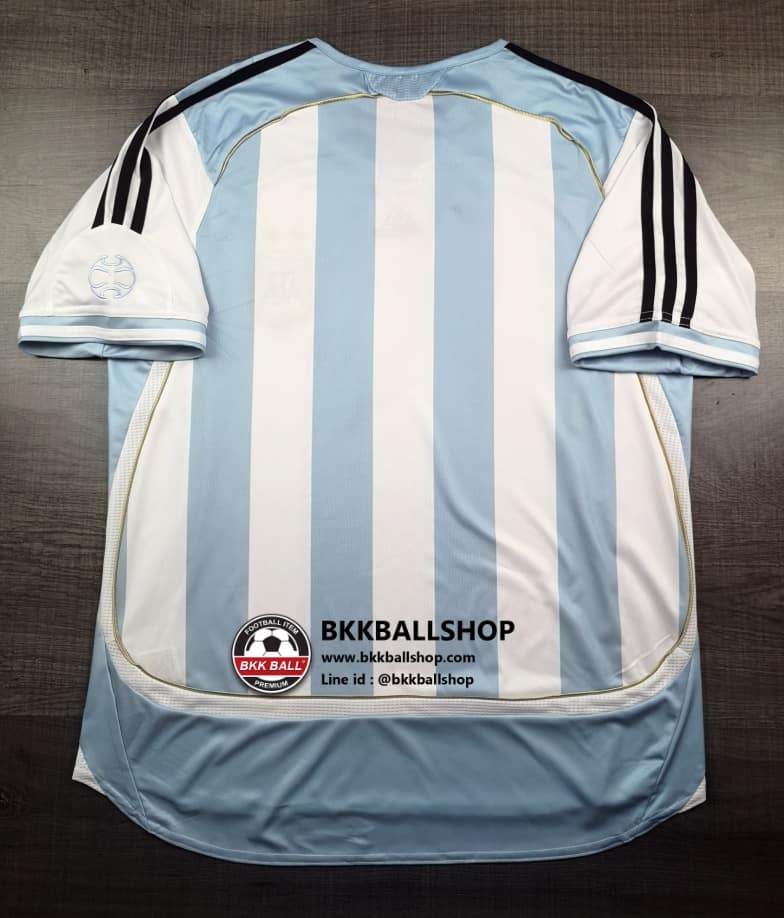 Retro - เสื้อฟุตบอล ย้อนยุค ทีมชาติ Argentina Home อาเจน ...